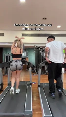 no me dejaba de mirar dios