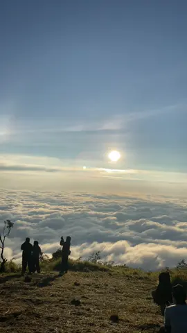 Merbabu 30 agustus #merbabu#merbabumountain #fyp 