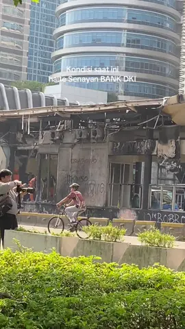Halte Senayan BANK DKI saat ini 31 Agustus 2025 #senayanbankdki #haltesenayanbankdki #afterdemo #jakartahariini 