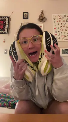NEW SHOES !!!! YAHOOO!!!! i’m literally so jazzed to run in these. 