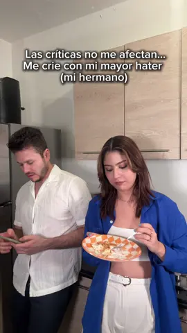 Mi mayor hater es mi hermano ☹️ #hermanosvega #hermanos #hermanamenor #comedia #hermanomayor     