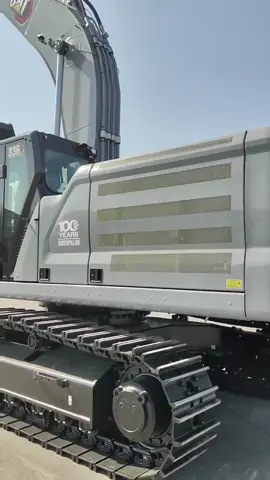 Gray CAT 336 excavator exported. #guatemalaconstruction #guatemala #usa #guadeloupe #mexico                  