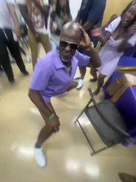 Unc aint hide nunn😭😂