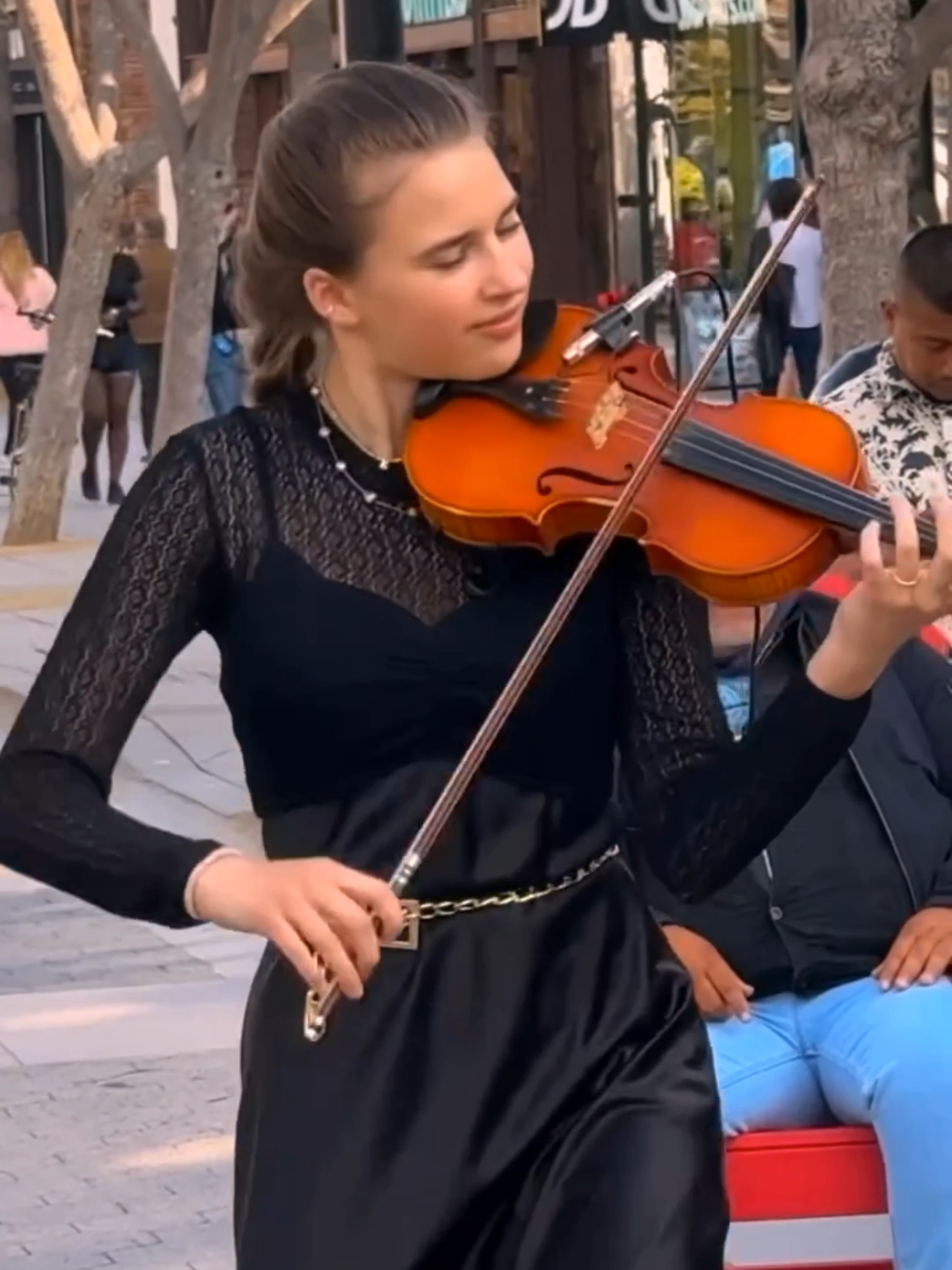 Despacito - Karolina Protsenko Violin #karolinaprotsenkoviolin #karolinaprostenko #violin #music #foryou #fyp #viral #beautiful #mylove #Love #despacitoviolin