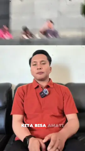 Diduga staf DPR makan mie saat berlangsungnya aksi demo  #trending #beritatiktok #dpr #cianjur #lewatberanda 