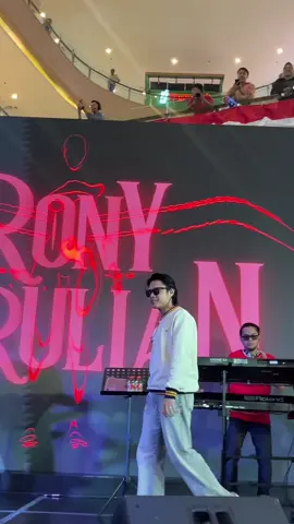 Ron!? 😗🫶🏻#ron #ronyparulian 