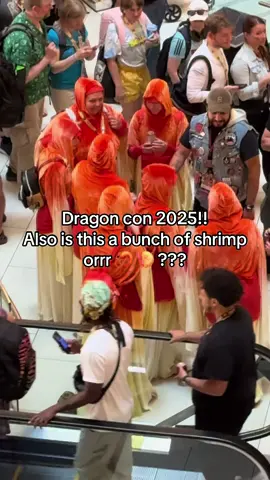 I’ve been so tired so I haven’t taken as many videos as I thought I would!! But this con is HUGE. #dragoncon2025 #dragoncon #cosplay 