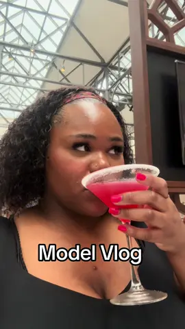 I am a tad bit too clumsy 😭😭  #houstonfashionshow #houstonmodelcall 