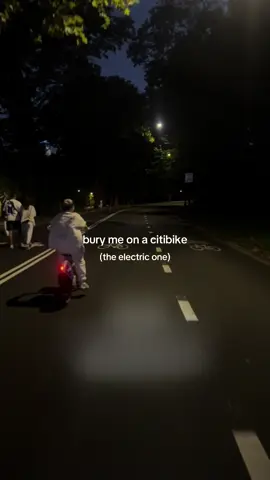I ❤️ citibikes #nyc #relatable #citibike #nycbikelife #centralpark 