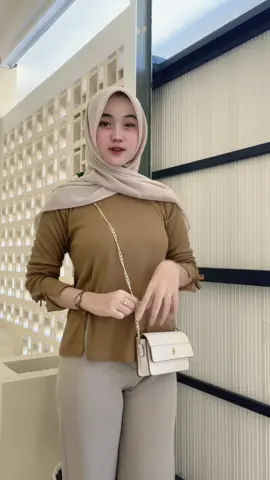 atasanqq cantikk!!