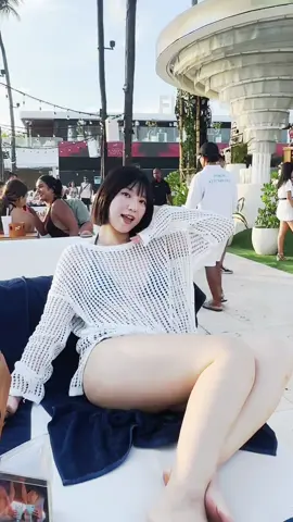 Finns ~#bali#beachclub 