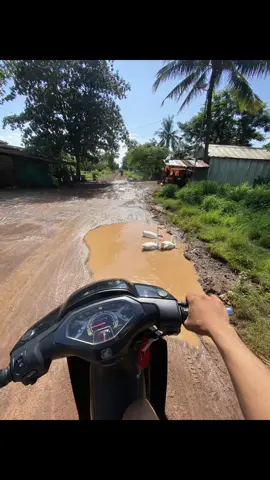 មុខសញ្ញាតេីនេះ 😂