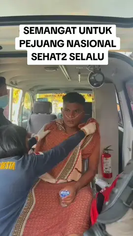 Semangat abang. #demo #dpr #jakarta #aksi 