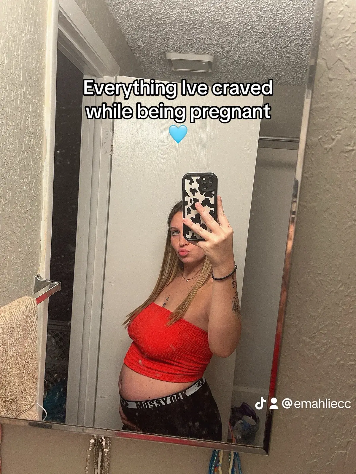 #pregnancyfoodcravings #boymom #27weekspregnant #fypシ #trending 