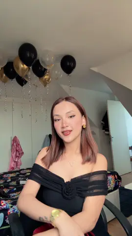 Mero naya neck lace kasto cha 😁😘❤️🫶🌍@skysus02🧿 #fypviralシ #nepalisong #nepalitiktok #londontiktok #trendingsong 