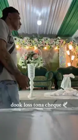 semo dook loos tiha ona cheque🕊😭 😭😭 u  ba Laos tan destinu. U husik historis nebe moruk ba u nia mate ami sei la hlua apa cheque Raqa😭😭😭 