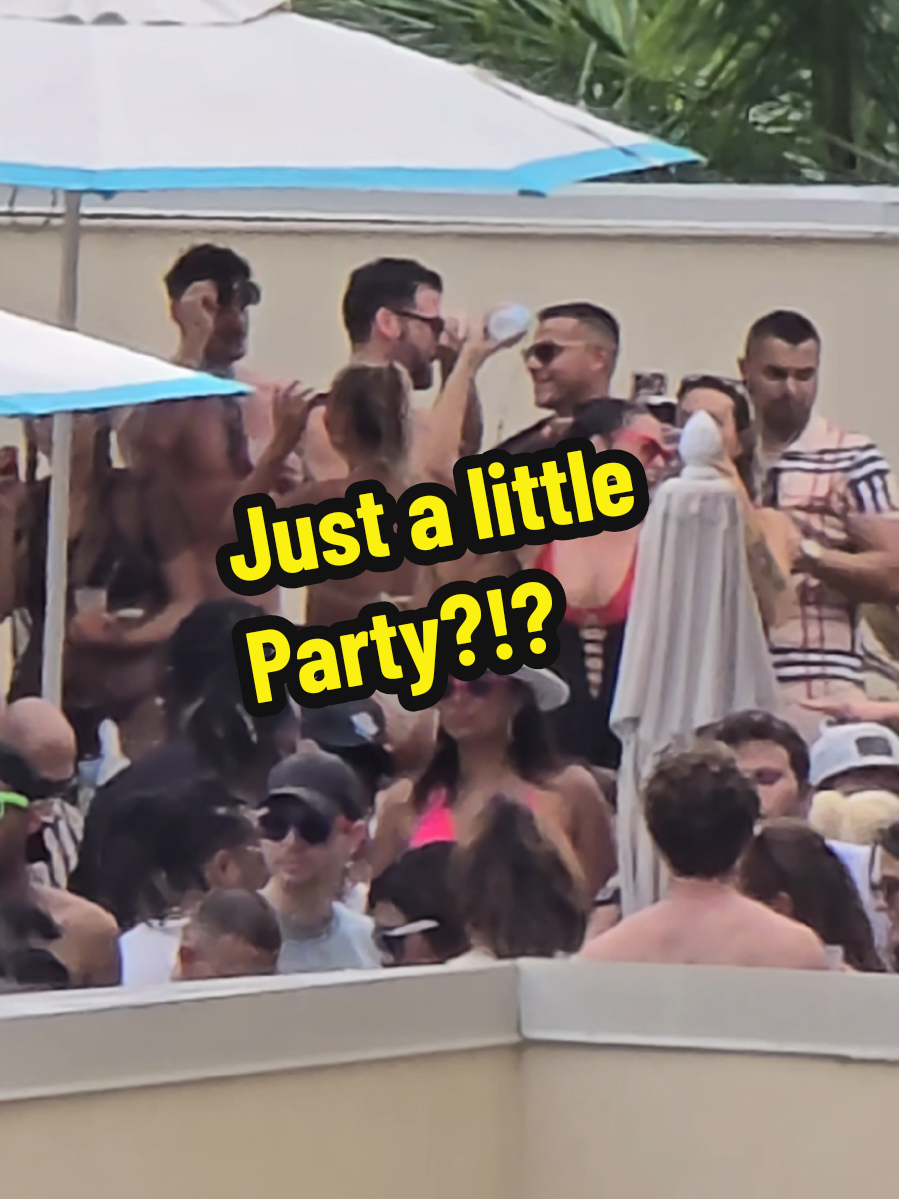 just wanna go a liddle partaayyyy #party #trinidad #pool #fyp #caribbean 