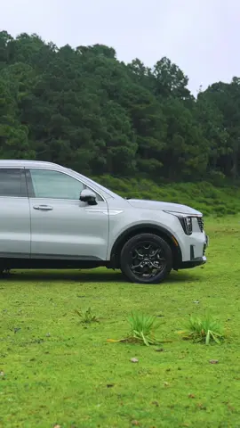 Todo lo que queremos para este fin de semana... Subir a nuestra #KiaSorento y ✨ sentir la vibra ✨ #KiaSUVs #Kia #MovementThatInspires #FYP 