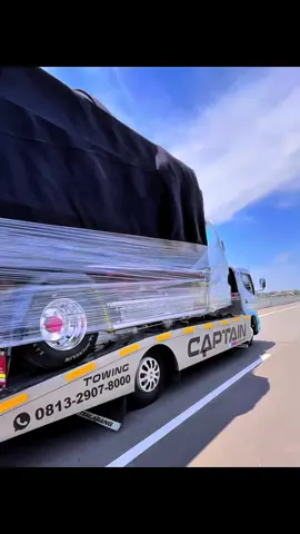 Shipman PUTRA TEGAR #trukmaniaindonesia #trukkontes #trukcabe #truktowing #trukmodifikasi @Captain Towing Garage  