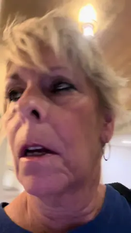 My boyfriends mom sending him videos. 2nd video him making fun of her! 🤣🤣 #fyp #funnyvideos 