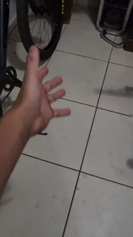 vo ter q fazer vaquinha pra comprar chinelo zz😭