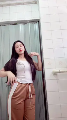 #အိပ်ချင်မူးတူးနဲ့ထကနေလိုက်😁😁 #foryourpage #myanmartiktok🇲🇲🇲🇲 