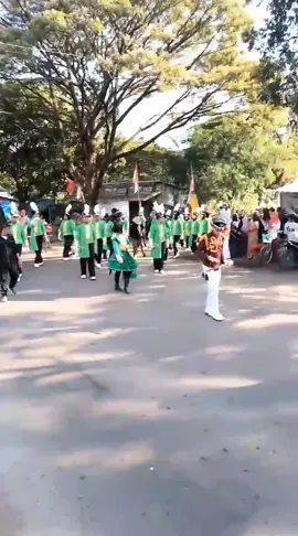 Melaku bareng karo kades jati wetan 🙏🇮🇩🇲🇨#promomakangajian #kudus24jam🔥 #jalansehat 