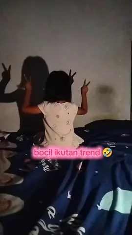 bocil minta bikin trend tiktok 🤣#bahagiaitusederhana #bocil #trending 