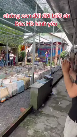 a trai Ngọc Nhân dẫn đầu tem bifood hát quốc ca thật hùng vĩ trước ngày lễ quốc khánh để lan tỏa lòng biết ơn với Bác Hồ kính yêu và những vị anh hùng liệt sỹ đã hi sinh để giành lại độc lập tự do cho đất nước ❤❤❤❤❤❤❤❤❤❤#batrumlongchim #xuhuongtiktok #xuhuong #@Chim cảnh anh thương @Batrumlongchim @Ba trùm lồng chim nick chính 