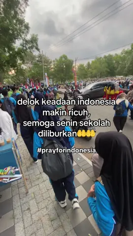 siapa setujuu?? #libur #senin #sekolah #demo #indonesia🇮🇩 