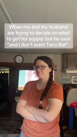 I’m just a girl… 🫶🏻 Who loves #tacobell 😂 #foryou #wife #dinner #food 