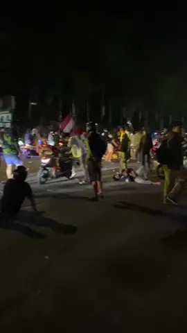 Kabarnyo ini subuh tadi  #demo #palembang #viral #DPRD 