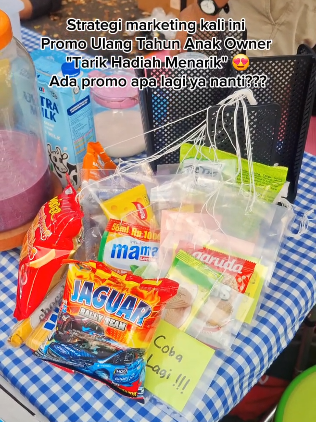 Jualan tanpa marketing bagai sayur tanpa garam😂🥹💪🏻🔥 Lokasi 📍Jl. Otto Iskandardinata, Panyingkiran (Perempatan lampu merah cirahong) Ciamis, Jabar. #stickymilk #kulinerciamis #ciamisviraltiktok #ideusaha #kulinerviral 