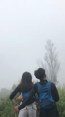 🤍#foryoupage #mongkrangmountain #mongkrang2194mdpl #mountaindate 