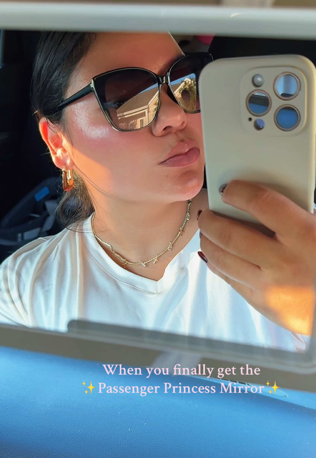 Are you even a makeup girlie if you don’t have a light up mirror in your car? 🤭💖✨ #carmakeupmirror #ledmirror #vanitymirror #carvisorvanitymirror #makeup 