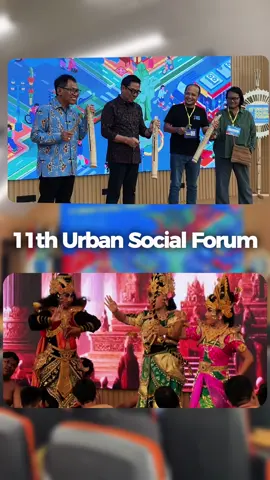 ✨ Another City is Possible! ✨ Universitas Warmadewa bersama Yayasan Kota Kita resmi membuka Urban Social Forum (USF) ke-11, Sabtu (30/08/2025) di Aula Sri Ajñadewi, yang juga merupakan rangkaian Dies Natalis ke-41 Unwar. Pembukaan ditandai pemukulan kul-kul oleh Wakil Wali Kota Denpasar, Rektor Unwar, Direktur Eksekutif Kota Kita, dan perwakilan Bale Bengong. 🎭 Acara dimeriahkan Komunitas Rare Angon SLB N 3 Denpasar dengan lakon “Wibhisana Madeg Natha”. USF hadir sebagai ruang kolaborasi lintas komunitas menuju kota yang inklusif, adil, dan berkelanjutan sejalan dengan semangat Astacita. #SaptaBayu #Kampusberdampak #DiktisaintekBerdampak #Astacita #universitaswarmadewa  