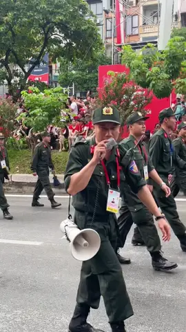 Anh Duyệt là anh nào nhỉ? Bị nhắc nhở 