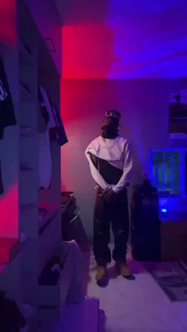 #tooraf ig: @whois_r4fa 