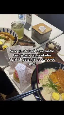 Ternyata kalau nerima apa adanya malah ketemu cowo pelit /mokondo