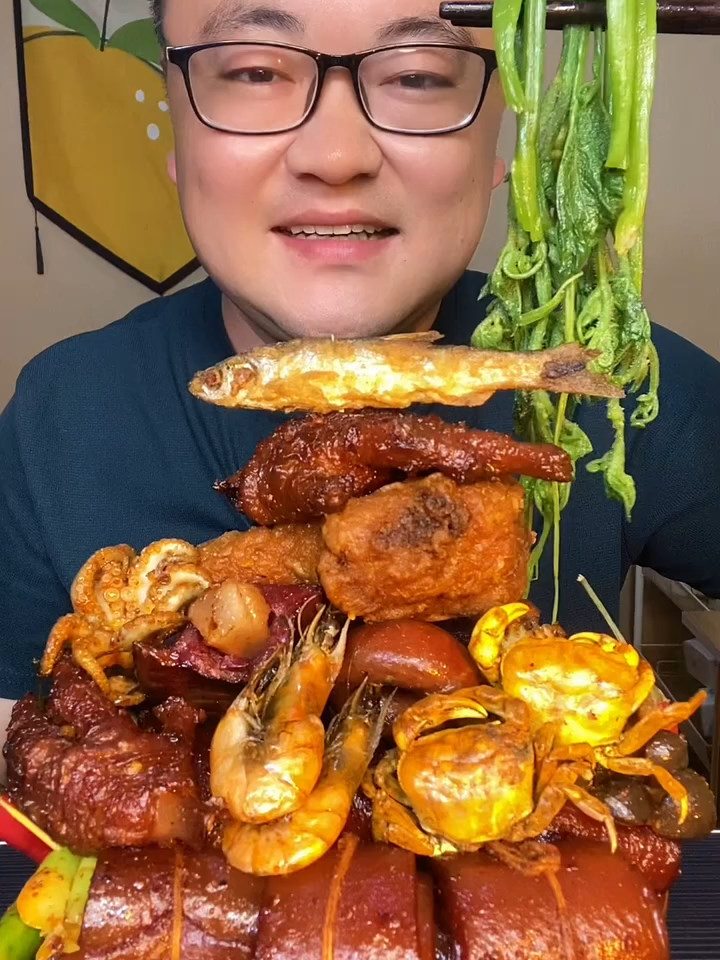 今天有猪皮卷，鸡腿，金银猪肝，八爪鱼，排骨！ #美食 #喜爱度激励计划-