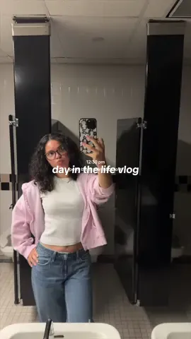 time stamped #ditl grad student & assistant edition 🤍🎧👩🏻‍💻 #dayinthelife #college #Vlog #gradstudent 