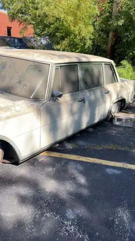 Bruh came across this weird car.. anyone know what it is? Should we restore it?
