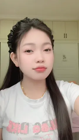 Mình nghèo vì hỏng có tiền…mình thèm chớ hỏng có ghiền🥹 #xuhuongtiktok #xhtiktok #viral #xuhuongdiii #kimanh🌸 