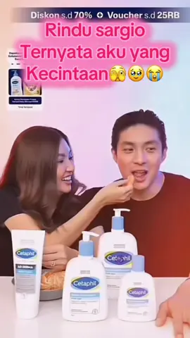 krna livenya kan gak bisaa smpe waktu yang blom tau jangann tiba tiba muncul pas udah sah yaa kami harus jadi saksi pas persiapaannya 😃🫣🤣@Sarwendahofficial @Giorgio Antonio C 