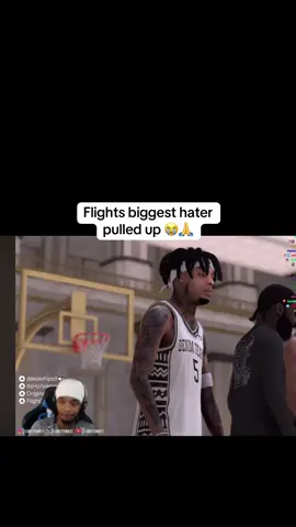 Bro blew in the mic 😭✌️#flightreacts #nba2k #nba2k26 #foryoupage #ftc 