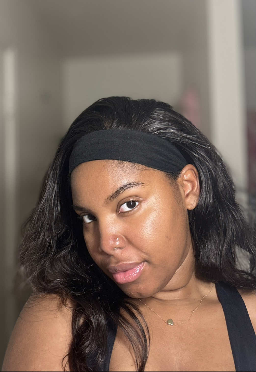 Brighten and exfoliate you skin with @VT Cosmetics US new head to toe glycolic reedle mist.  I paired it with my reedle shot 300 for optimal results! #vtcosmetics #glycolicacid #reedleshot #glassskin #koreanskincare 
