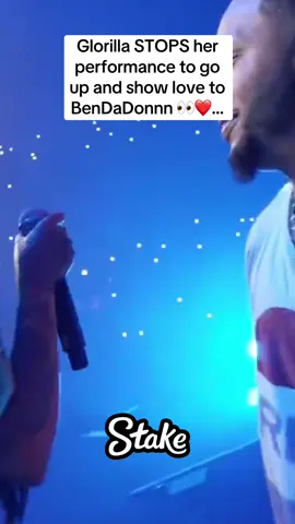 Glorilla STOPS her performance to go up and show love to BenDaDonn at Bossmandlows’s birthday 👀❤️… #glorilla #bendadonn #bossmandlow 