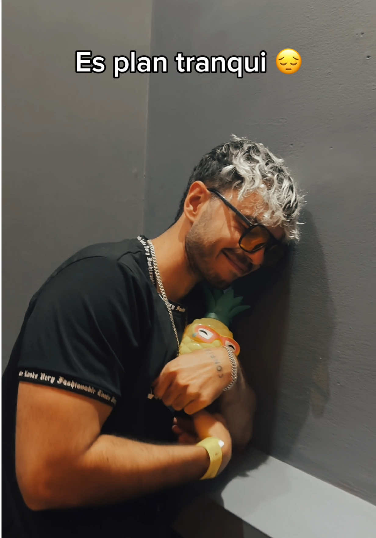 Nunca es plan tranqui con el poderoso @Four Loko team (ya lo puedes encontrar el Fourloko piña express en @TiendasOXXO )