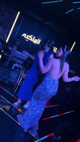 #حجز07833785583🥇على قاعة دالاس الملكية 🌟🌟 ⌚ يومياً  مع أقوى البرامج الفنية وألمع النجوم ...⛲العنوان :اربيل شارع 100الحجز عبر الهاتف..📱للحجز والاستفسار : ( 07833785583 )#قاعات #حفلات #سهرات#اربيل