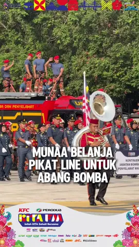 Wah @munaabella, sempat eh bagi pikatline kat abang bomba tu. Sampai terkeluar anak tekak dia sebab menjerit. 😂 Dengarkan KITA FM sekarang di semua saluran Astro Audio & RTM!! 💚 Kita akan bersiaran bersama sempena Hari Kebangsaan 🇲🇾 #KITAFM2025  #InilahKITA #SehatiBersama  #HKHM2025  #MalaysiaMADANI  #RakyatDisantuni  #Merdeka360  #1R1JG #KFCCaraKita #BlackmoresMY #Perodua #fyp